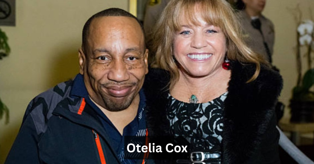 Otelia Cox
